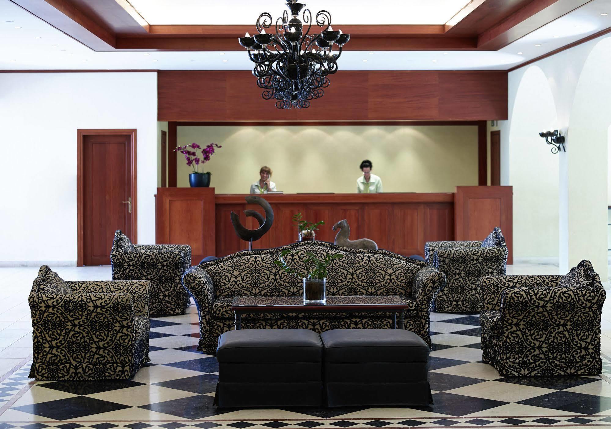 Mitsis Ramira Hotel Псалиди Екстериор снимка